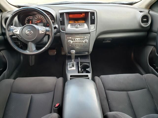 2012 Nissan Maxima
