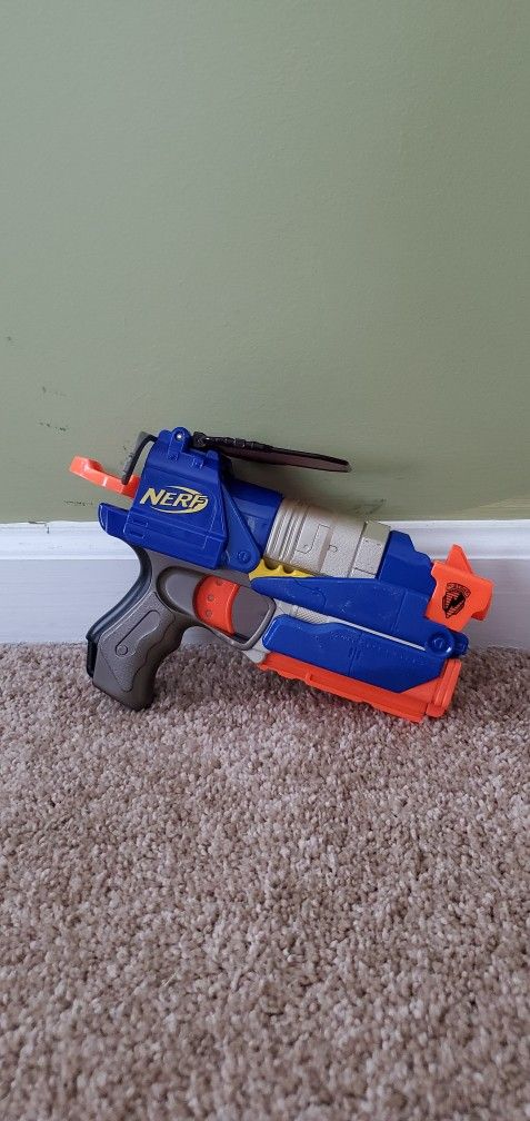 NERF N-STRIKE