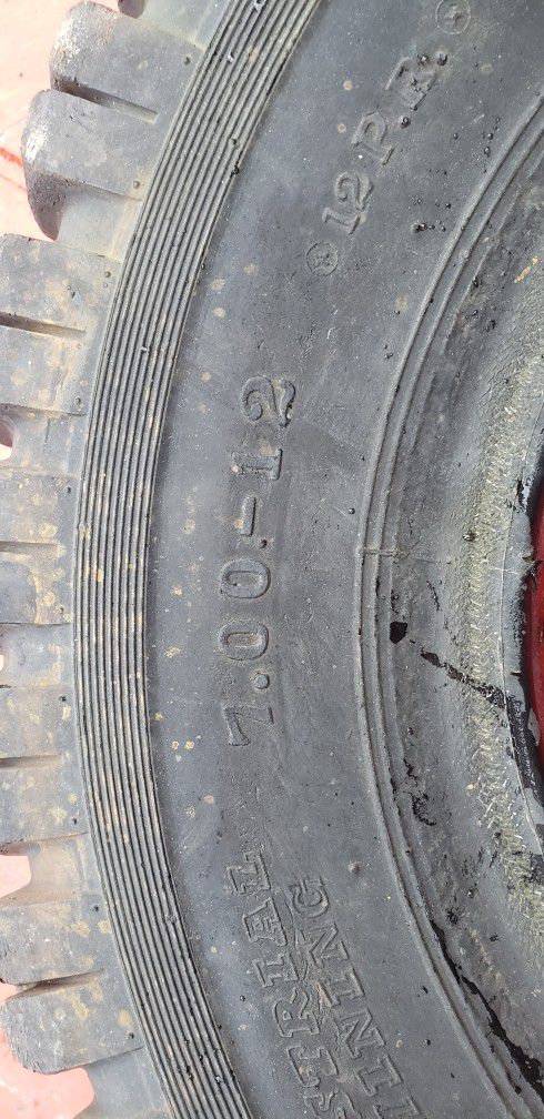 Forklift Tire 7.00-12 Air