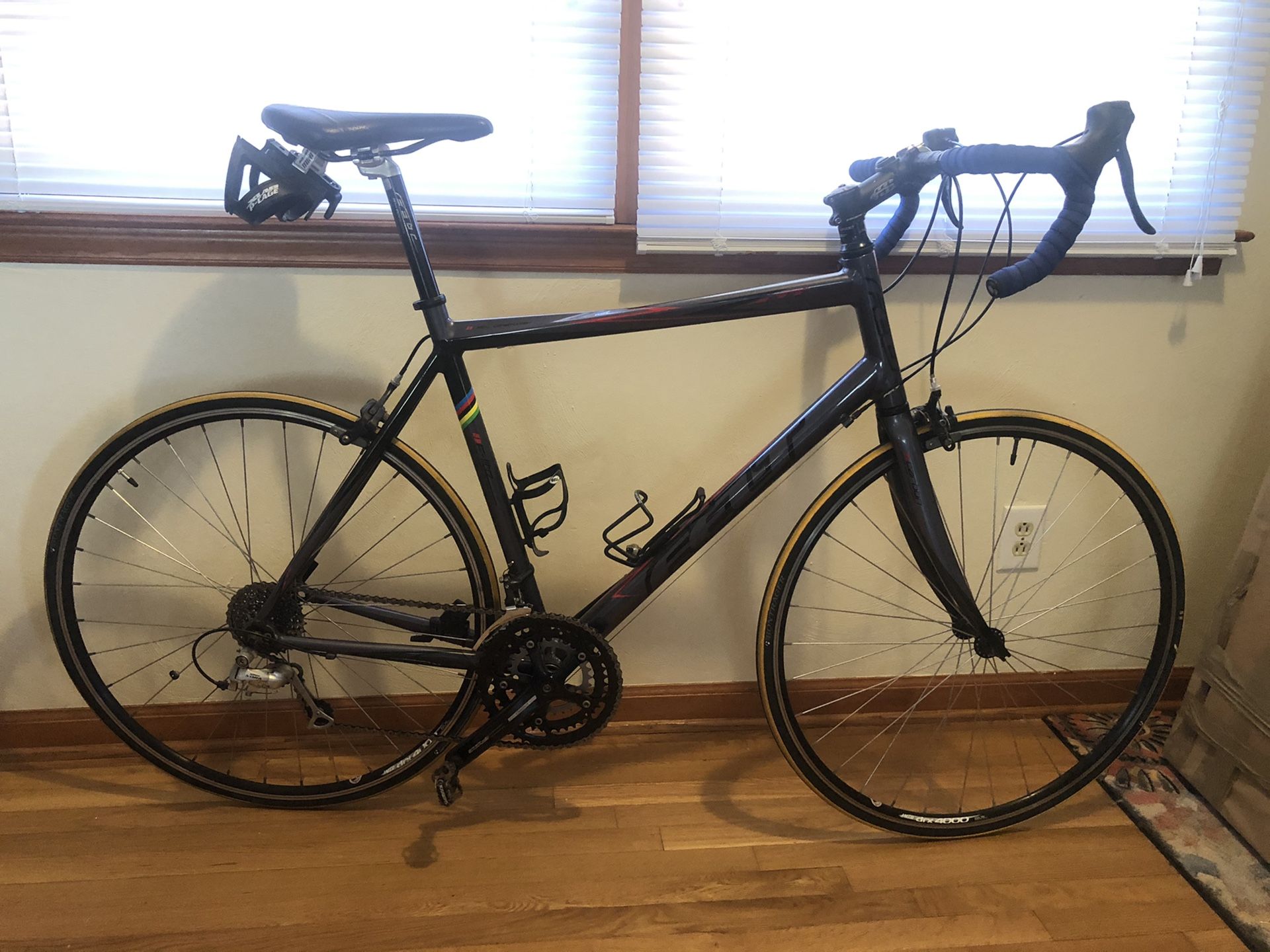 2009 Felt Z100 Road Bike for Sale in Virginia Beach, VA OfferUp