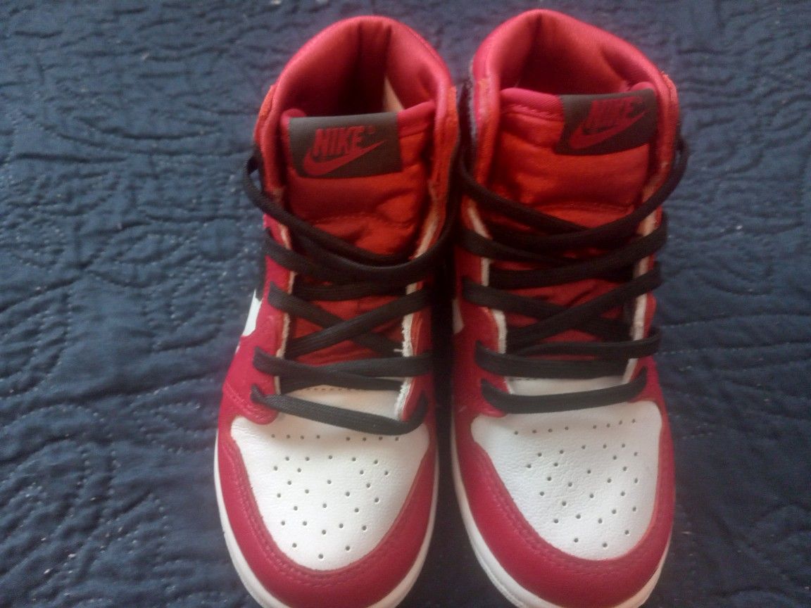 Jordan 1 Size 10c