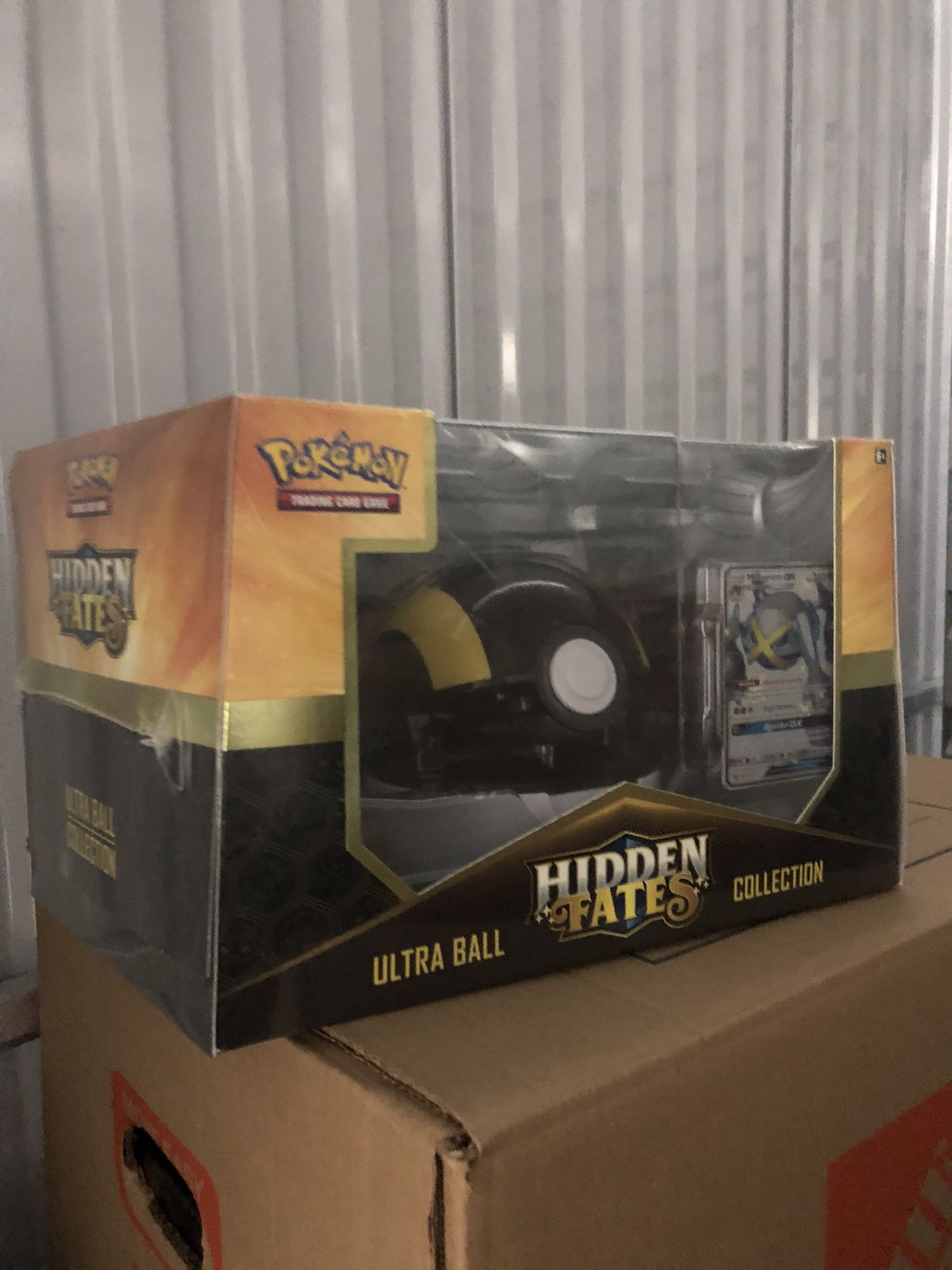 Ultra Ball Hidden Fates Collection Pokemon