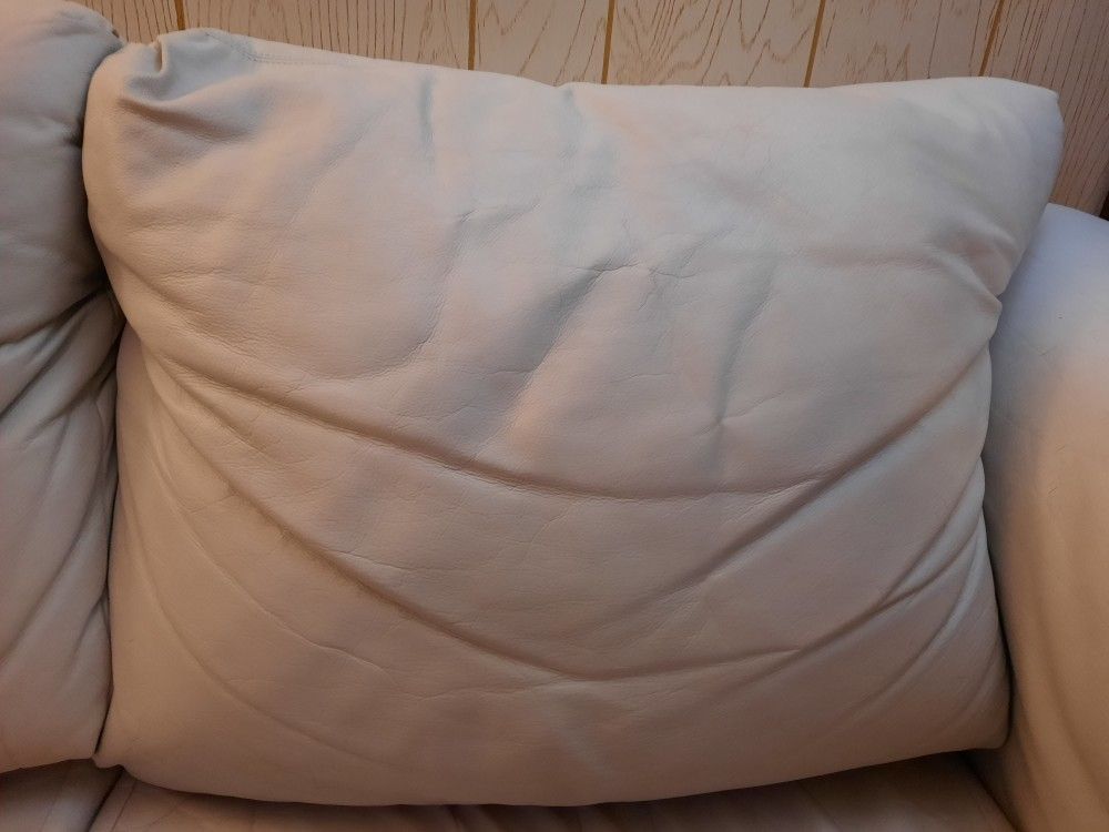 White/Cream Colored Leather Couch