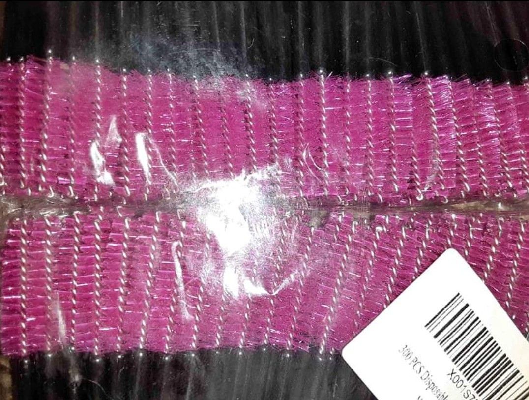 Eyebrow brushes