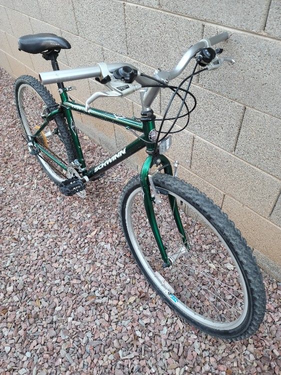 26" Schwinn Frontier GS Mountain Bike(Good Working Condition) Near