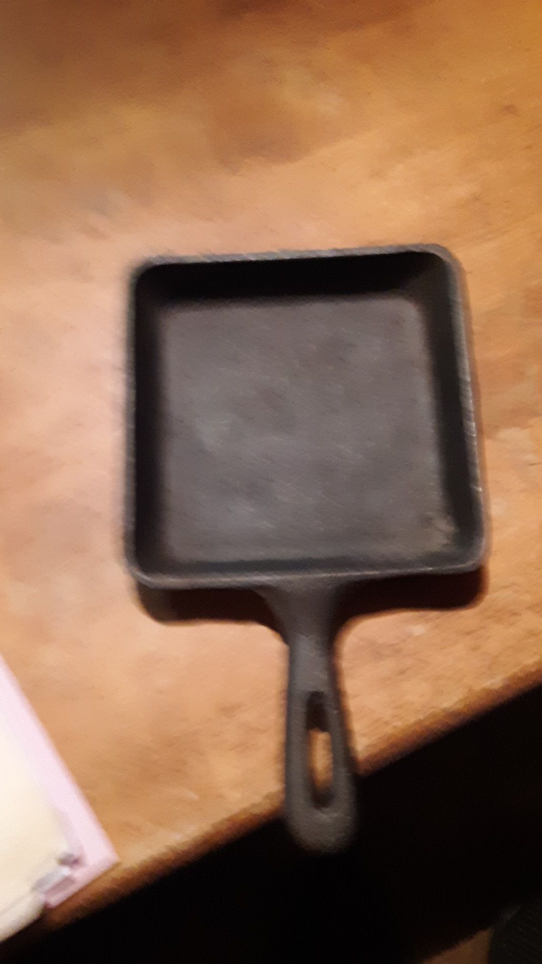 2 Taiwan cast iron frying pan