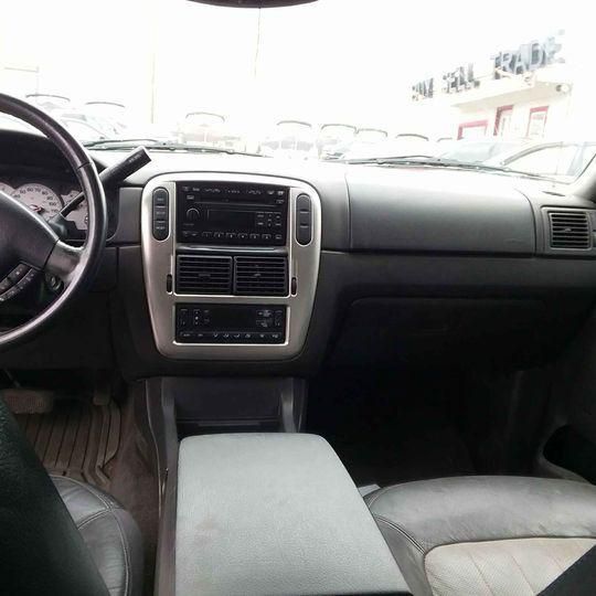 2004 Mercury Mountaineer