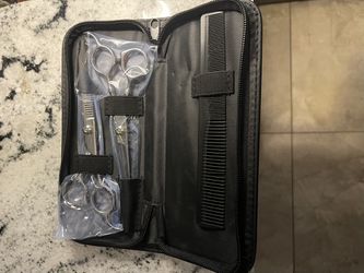BARBER KIT / Wahl Magic Clippers/ Andis Shaver / Slim Pro  Thumbnail