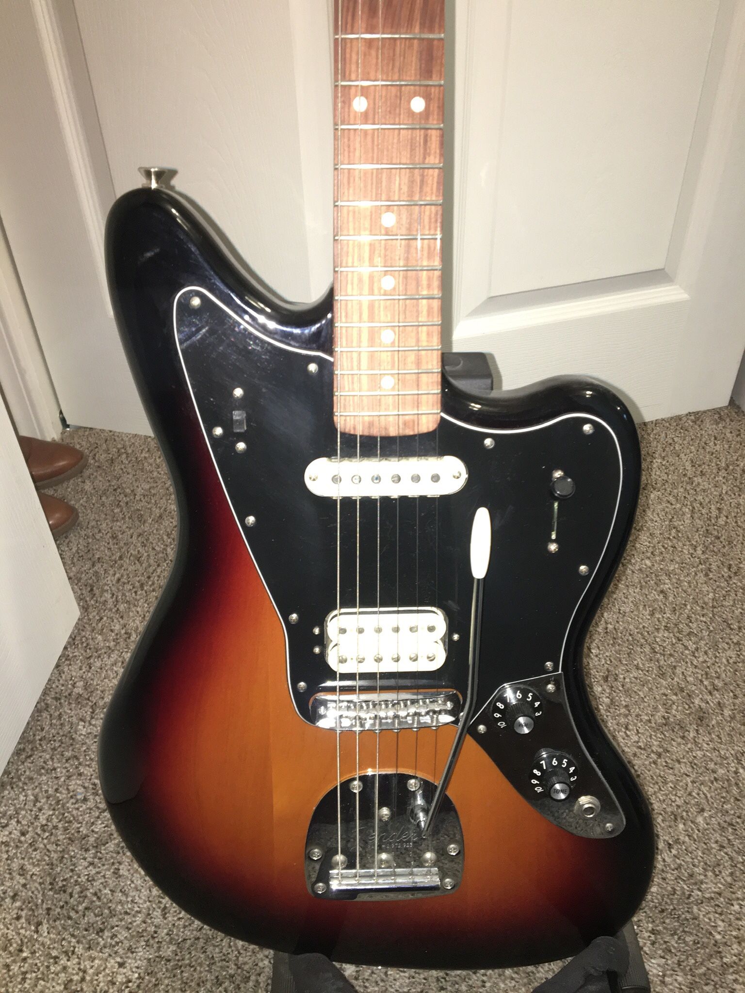 Fender Jaguar Guitar 2018 Sunburn Color
