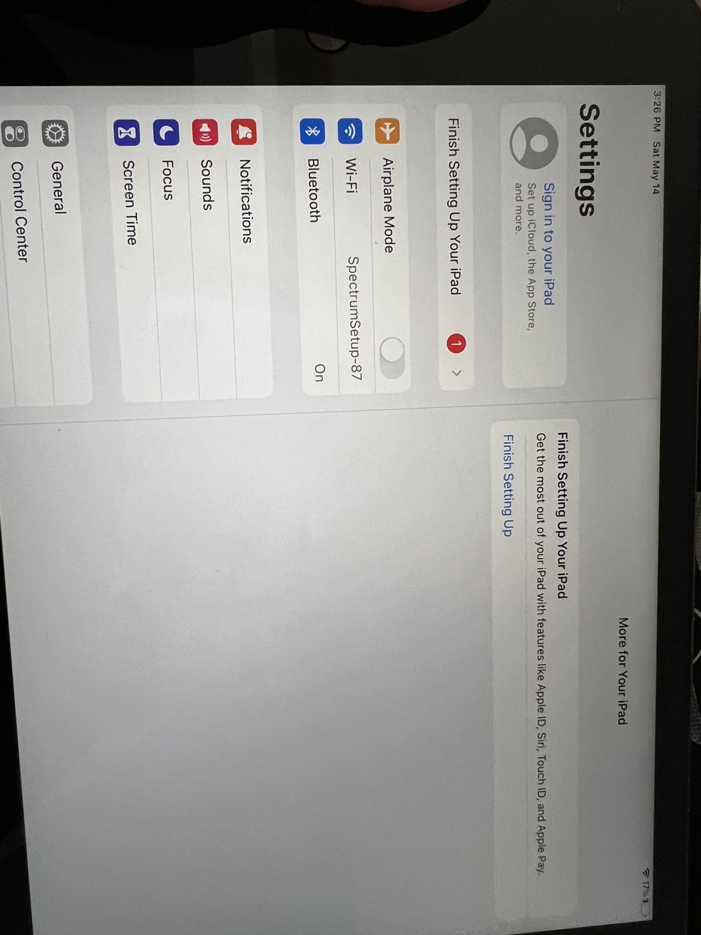10.2" iPad 8th Gen (WiFi) / 32GB /