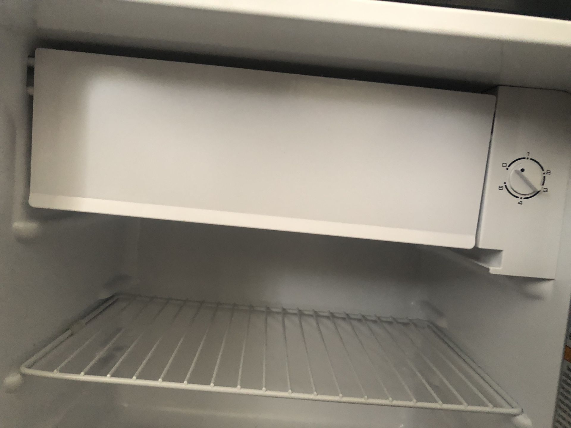 Haier Mini Fridge