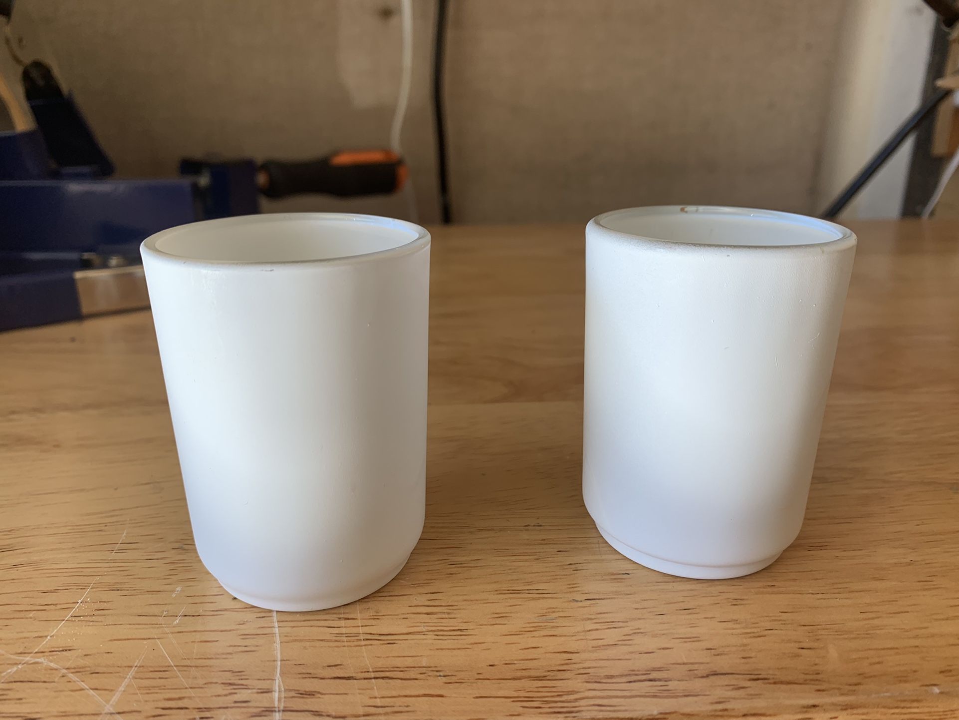 32 White Tea Light Holders For Wedding