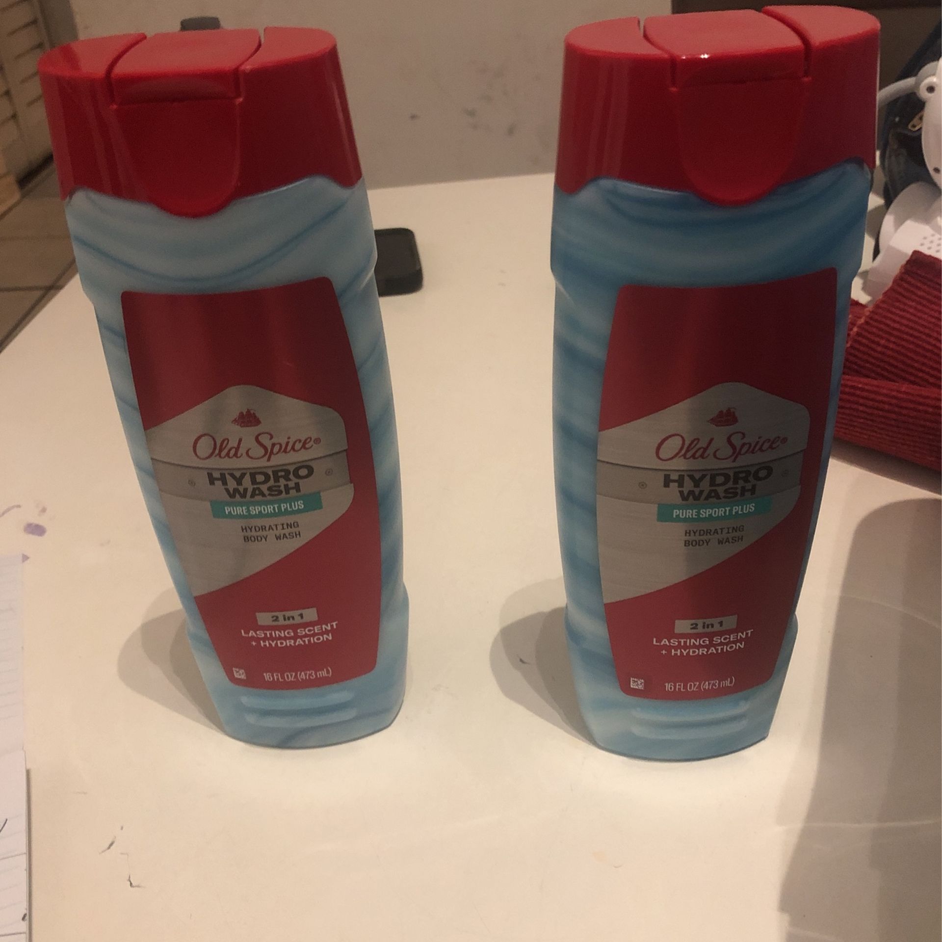 Old spice Hydro wash pure sport plug hydrating body wash and hydration