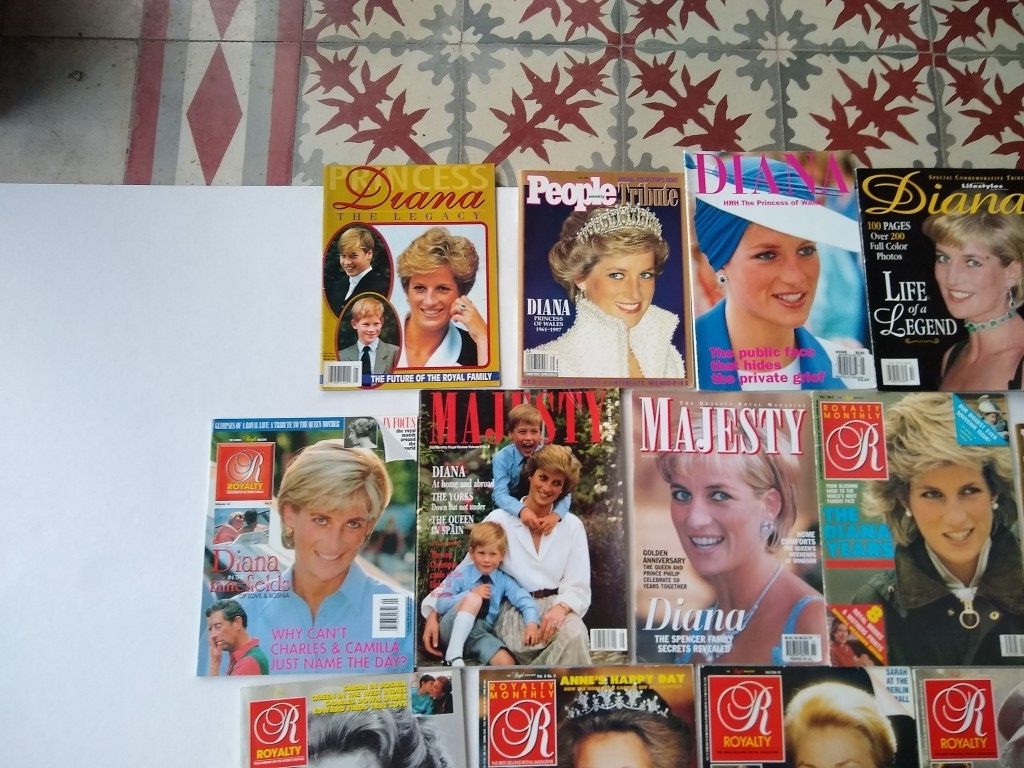 Lot Of 12 Princess Diana Magazines 1988 To 1997