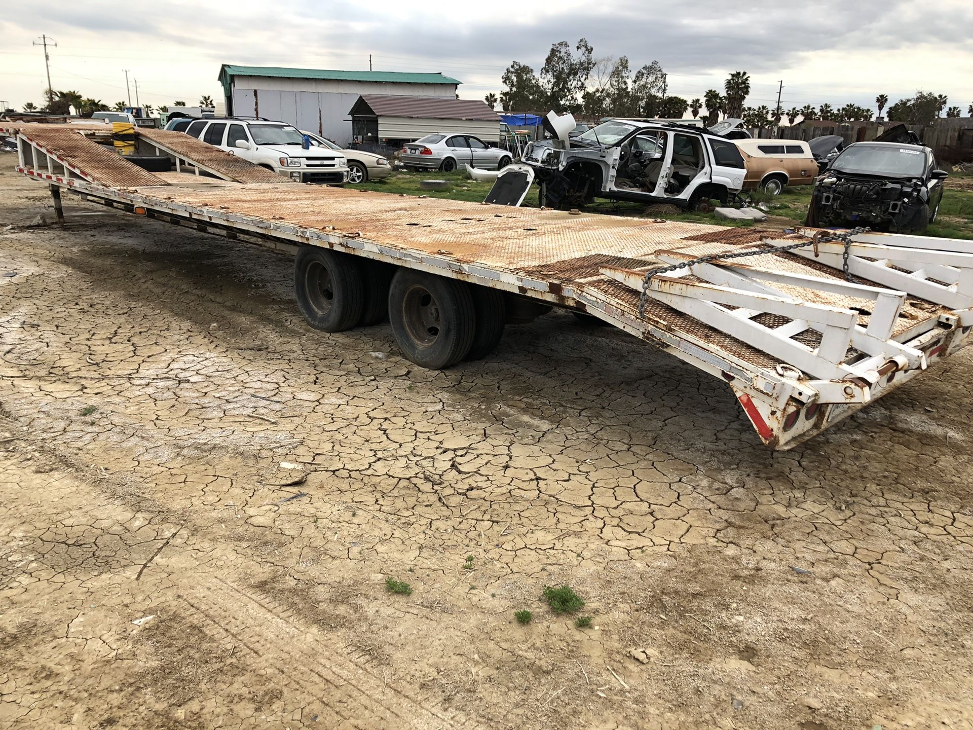 car / equipment trailer