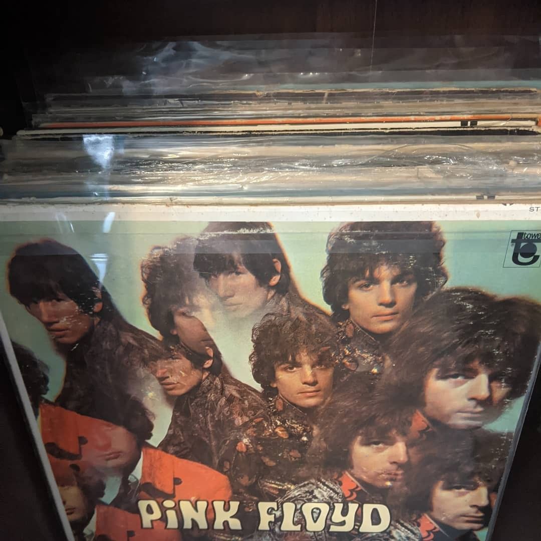 D.i.y. record store open in West Oakland