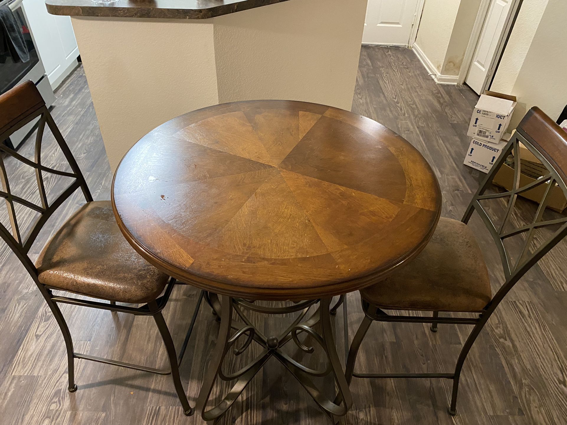 3pc. Bistro table & chairs