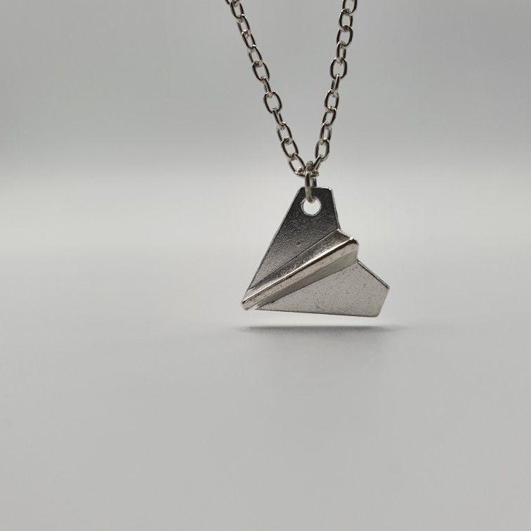 "Fashion Paper Airplane Alloy Necklace for Women, IN046