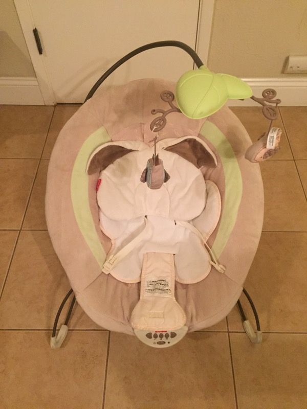 Fisher price snug a bunny bouncer