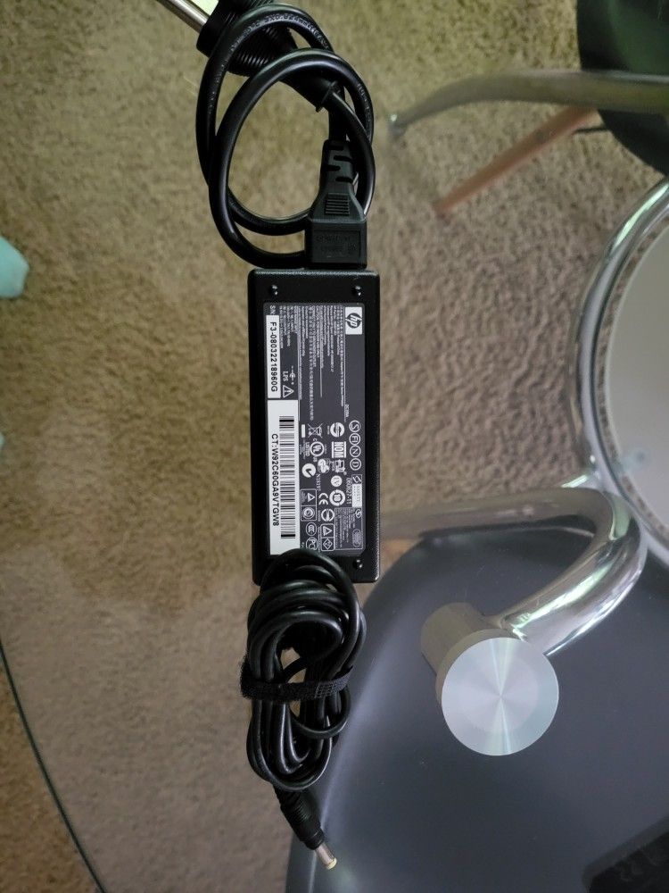 Read Add!!! Genuine HP AC Adapter