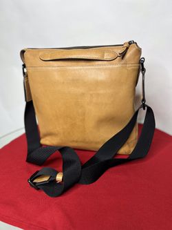 Tumi Tan Leather Crossbody Messenger Bag Thumbnail