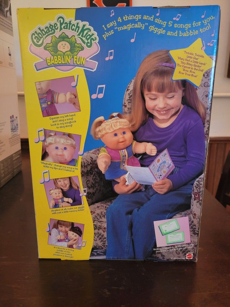 Cabbage Patch Kids 1998 Babblin Fun Sing Dody Ciara