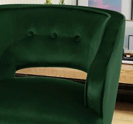 Emerald Green Modern Velvet Cushioned Accent Chair Thumbnail