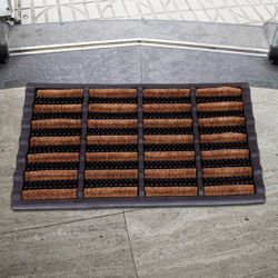 24 x 16" Mud Scrubber Tray Mat, Rubber, Weather Resistant Thumbnail