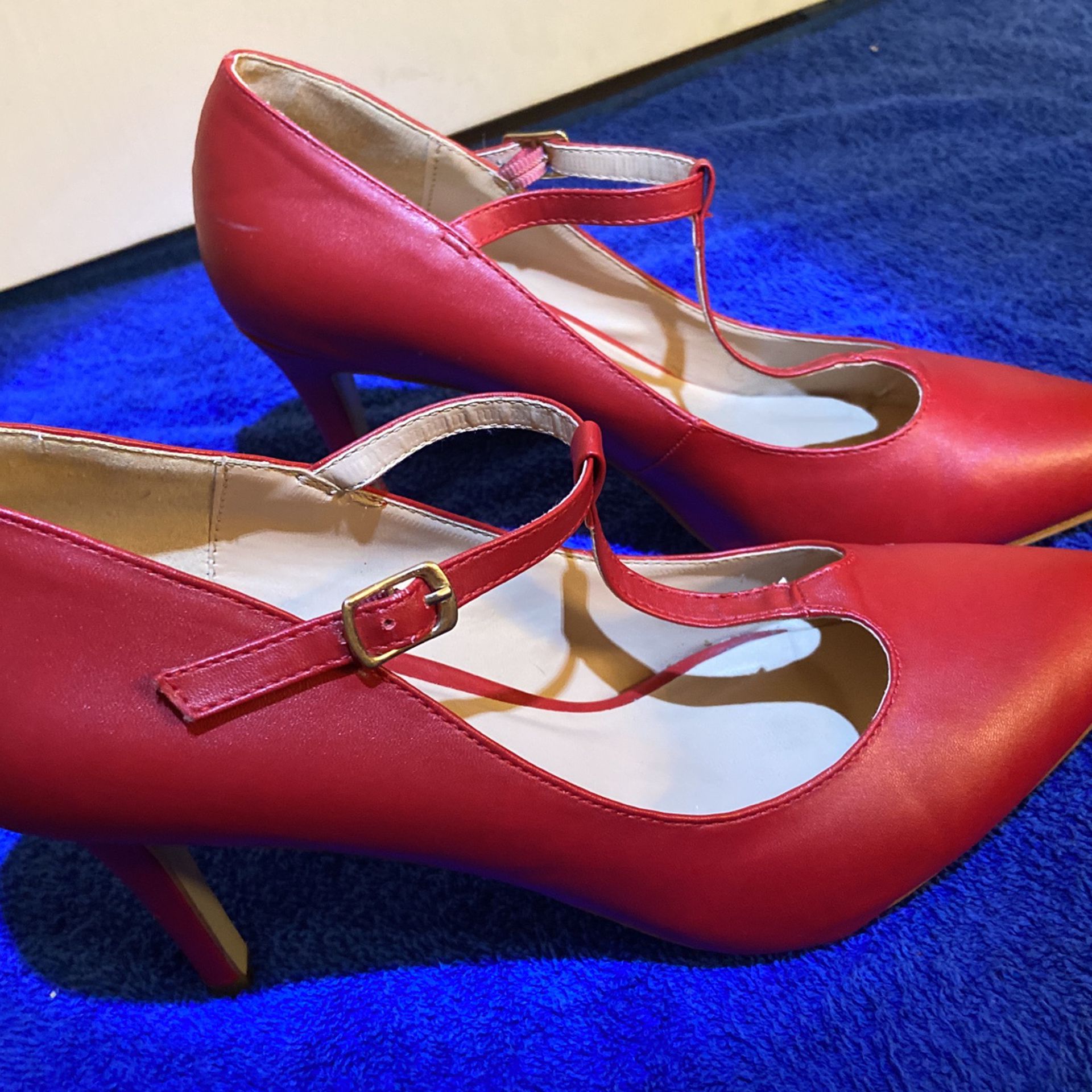 Journee Collection Red Heels 