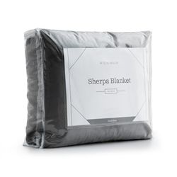Super Comfy Sherpa Blanket Queen Size Great Addition To A Brand New Mattress And Bed Set Thumbnail