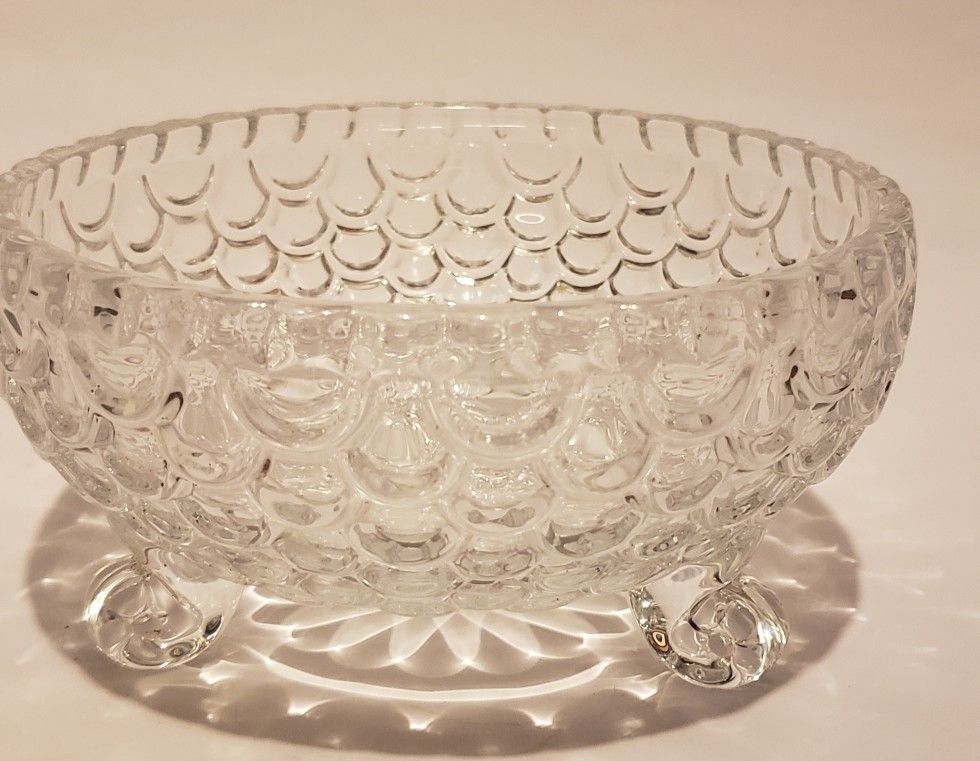 Crystal Glass Fish Scale Bowl 3.75"
