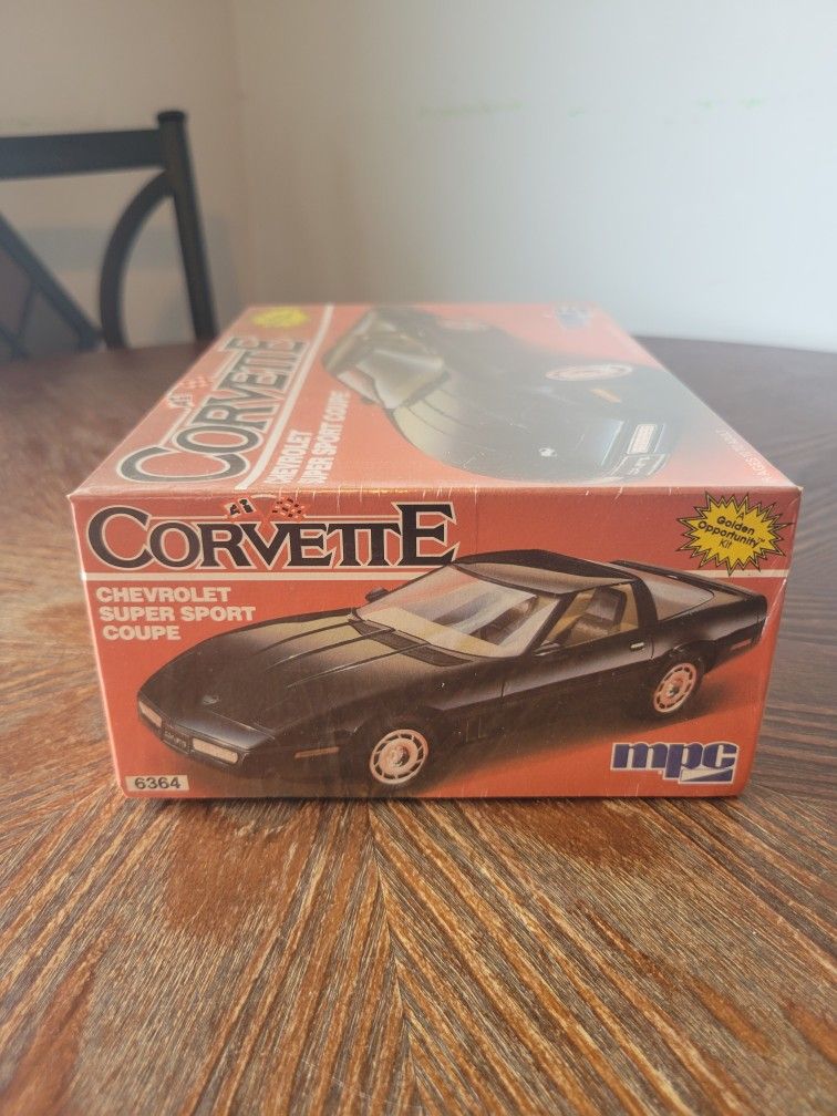 MPC #6364 Corvette Super Sport Coupe 1/25 Scale Model Kit New Sealed