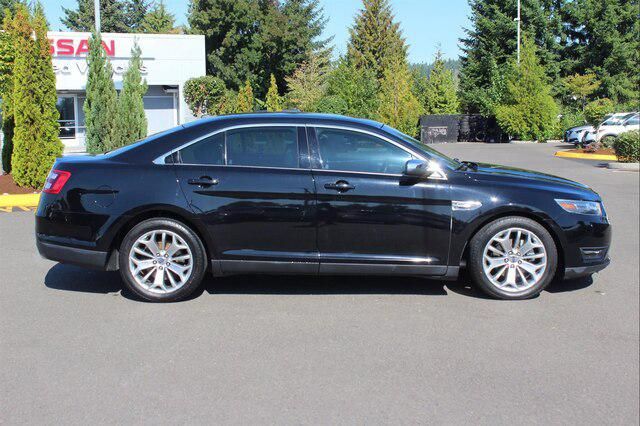 2017 Ford Taurus