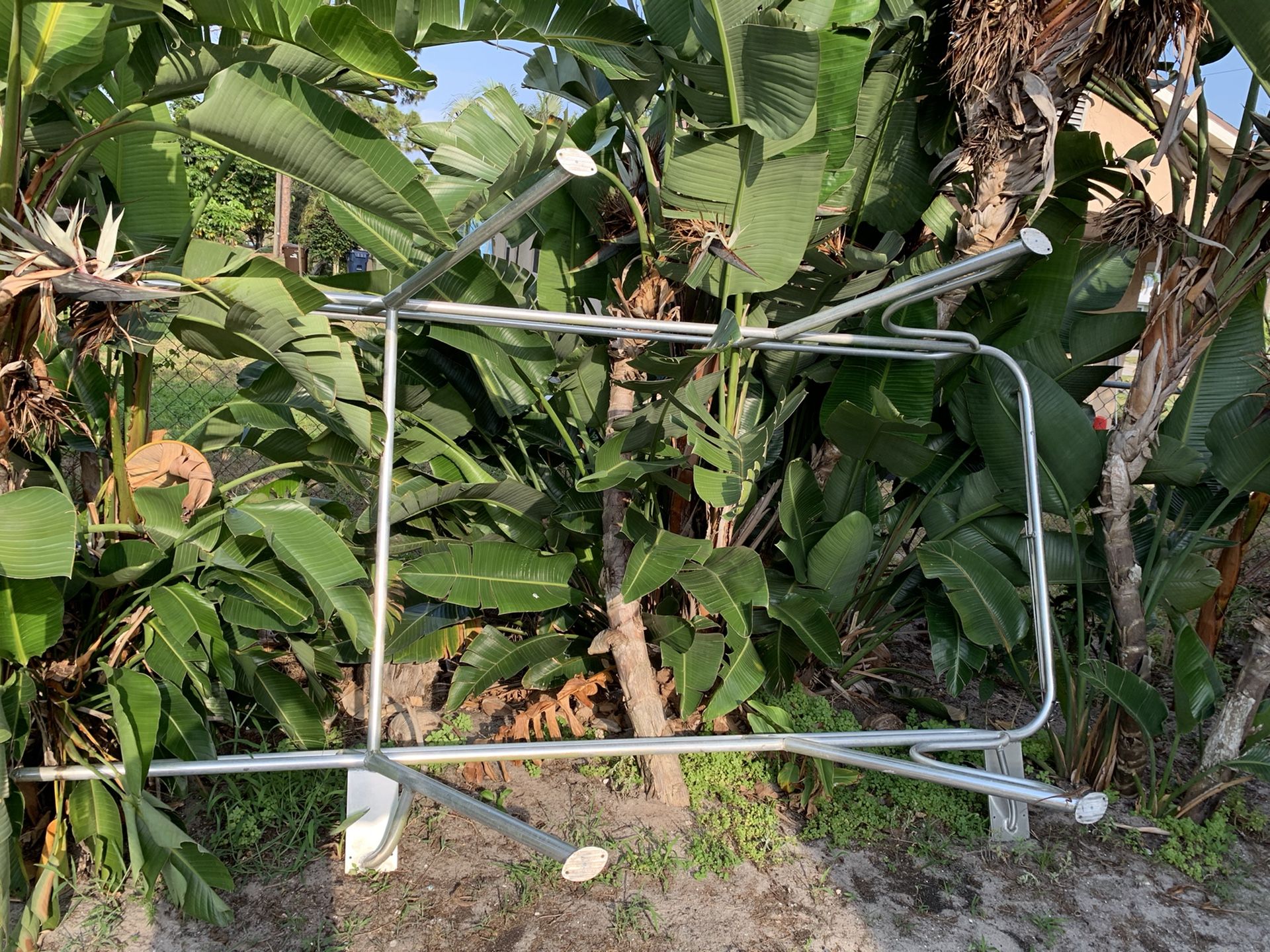 Ladder rack. Came off of a 2003 F150 Ford $250.00 is aluminum frame.