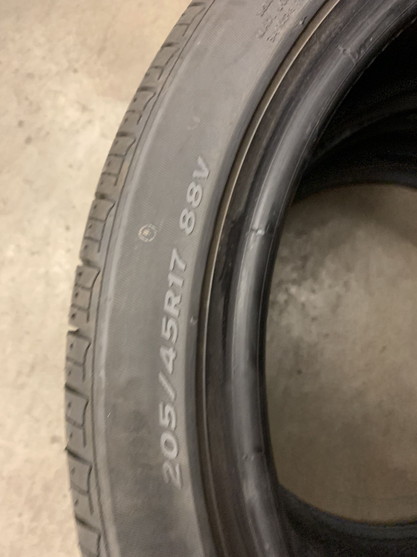 205 /45/17 HANKOOK VENTUS V2 CONCEPT 2