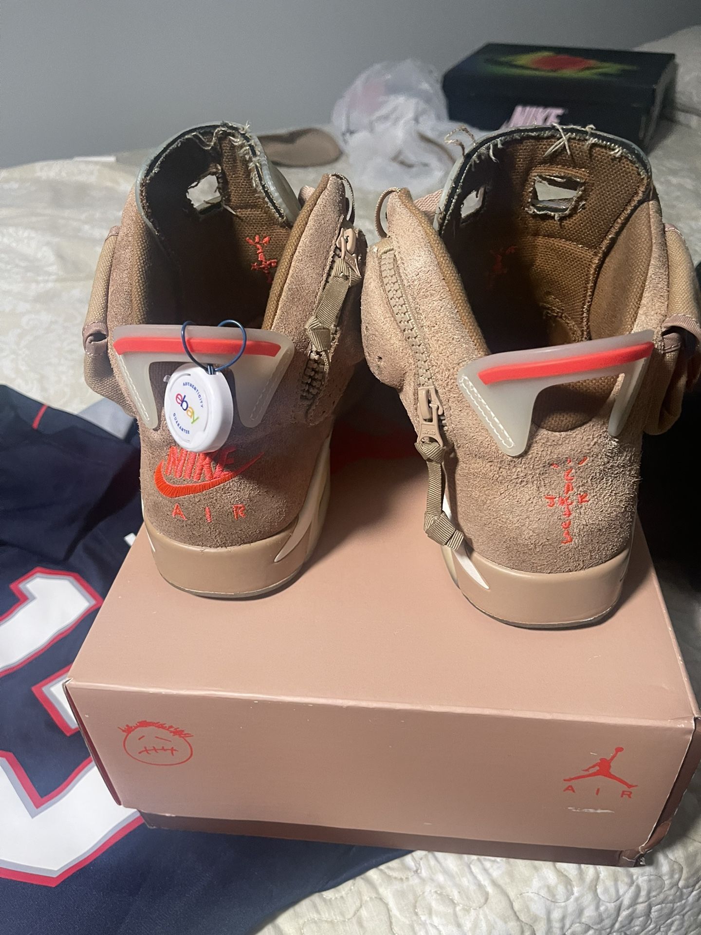 Jordan Travis Scott 6