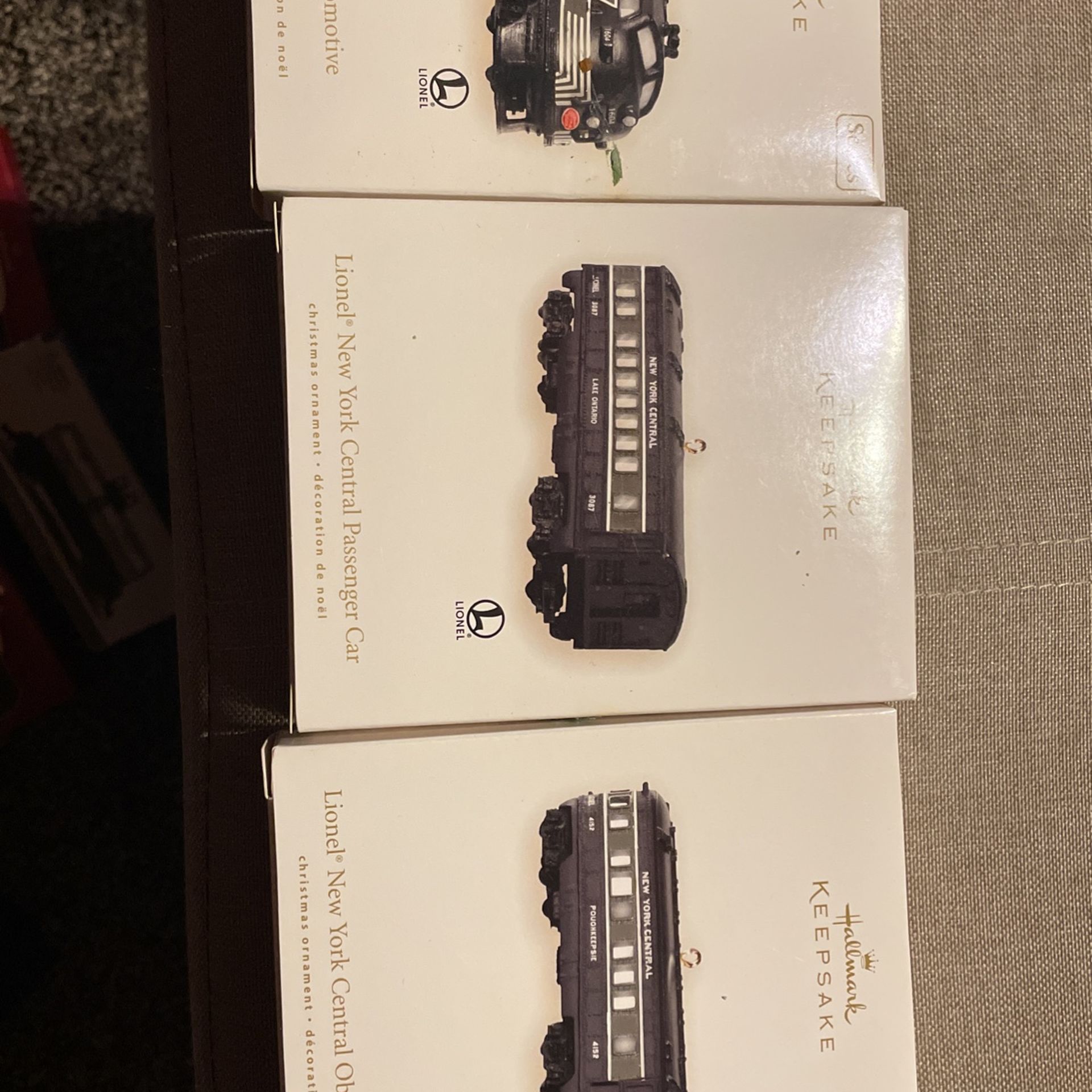 Lionel New York Hallmark Ornament Set