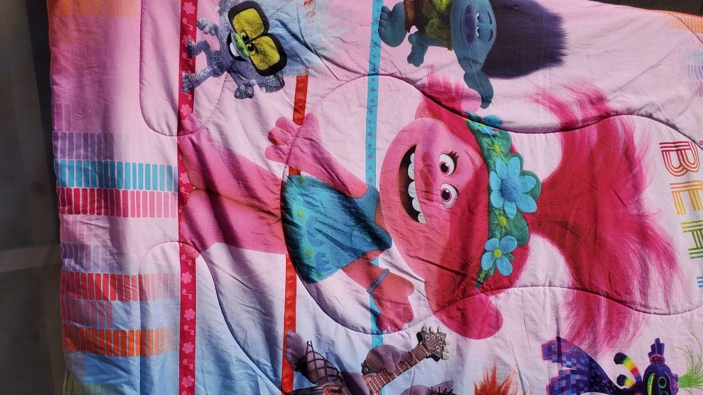 Trolls Twin Set Comforter And Bed Sheets Set