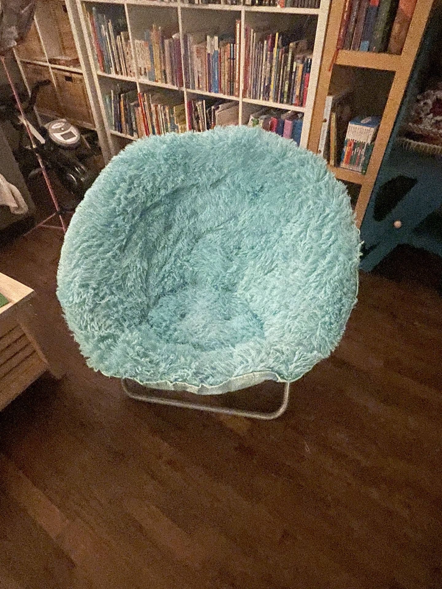 Moon Chair 