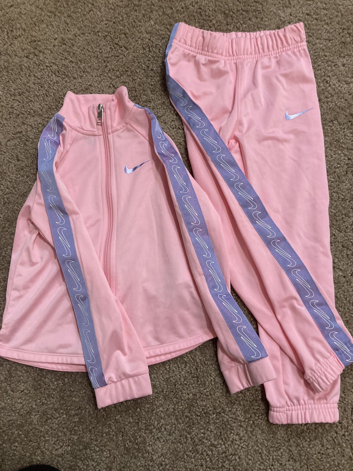 Kids Nike Sweat Suit