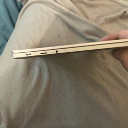 Samsung Laptop Thumbnail