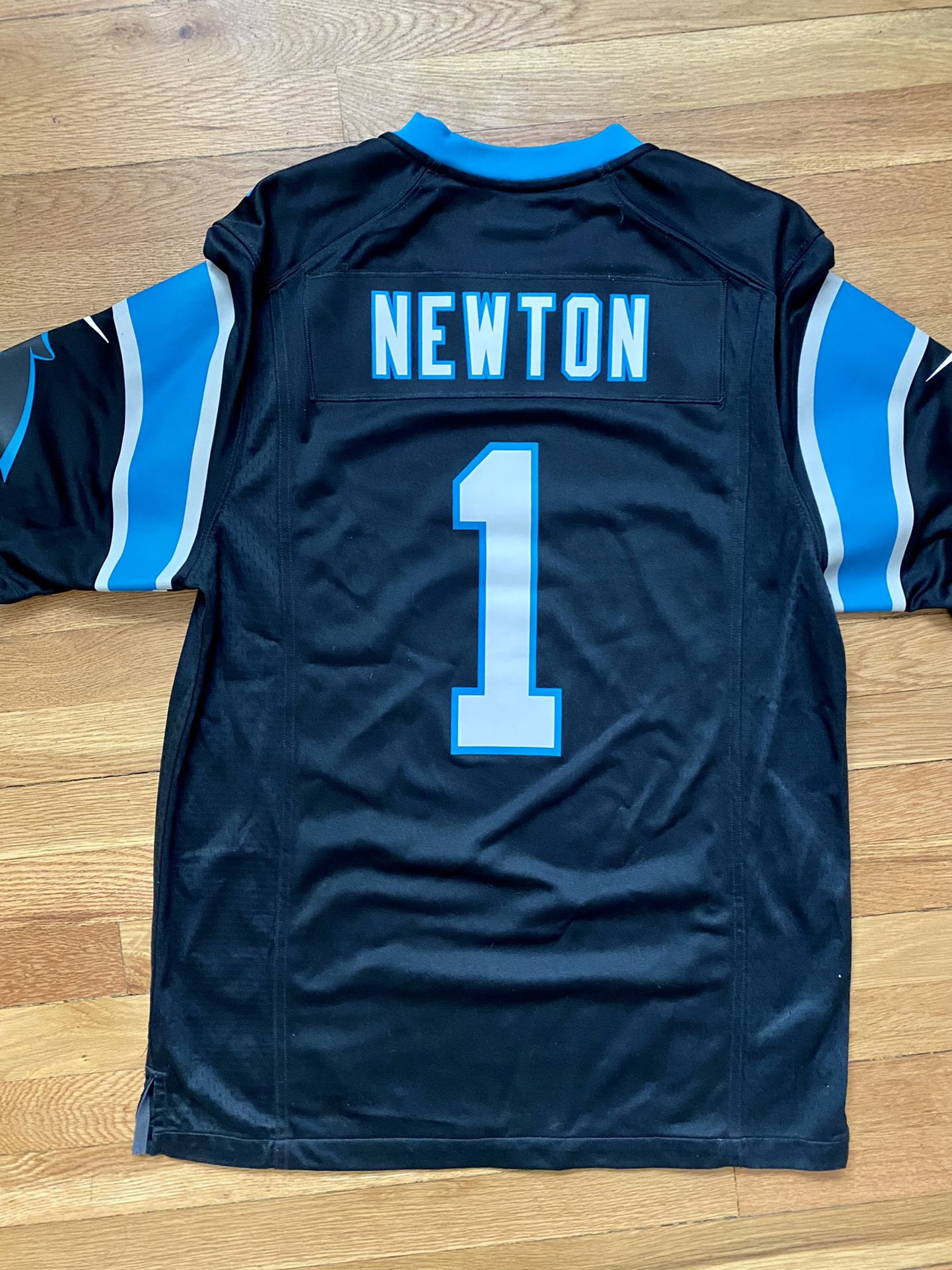 Medium NIKE Black Cam Newton Jersey
