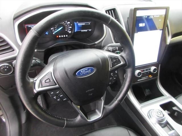 2021 Ford Edge