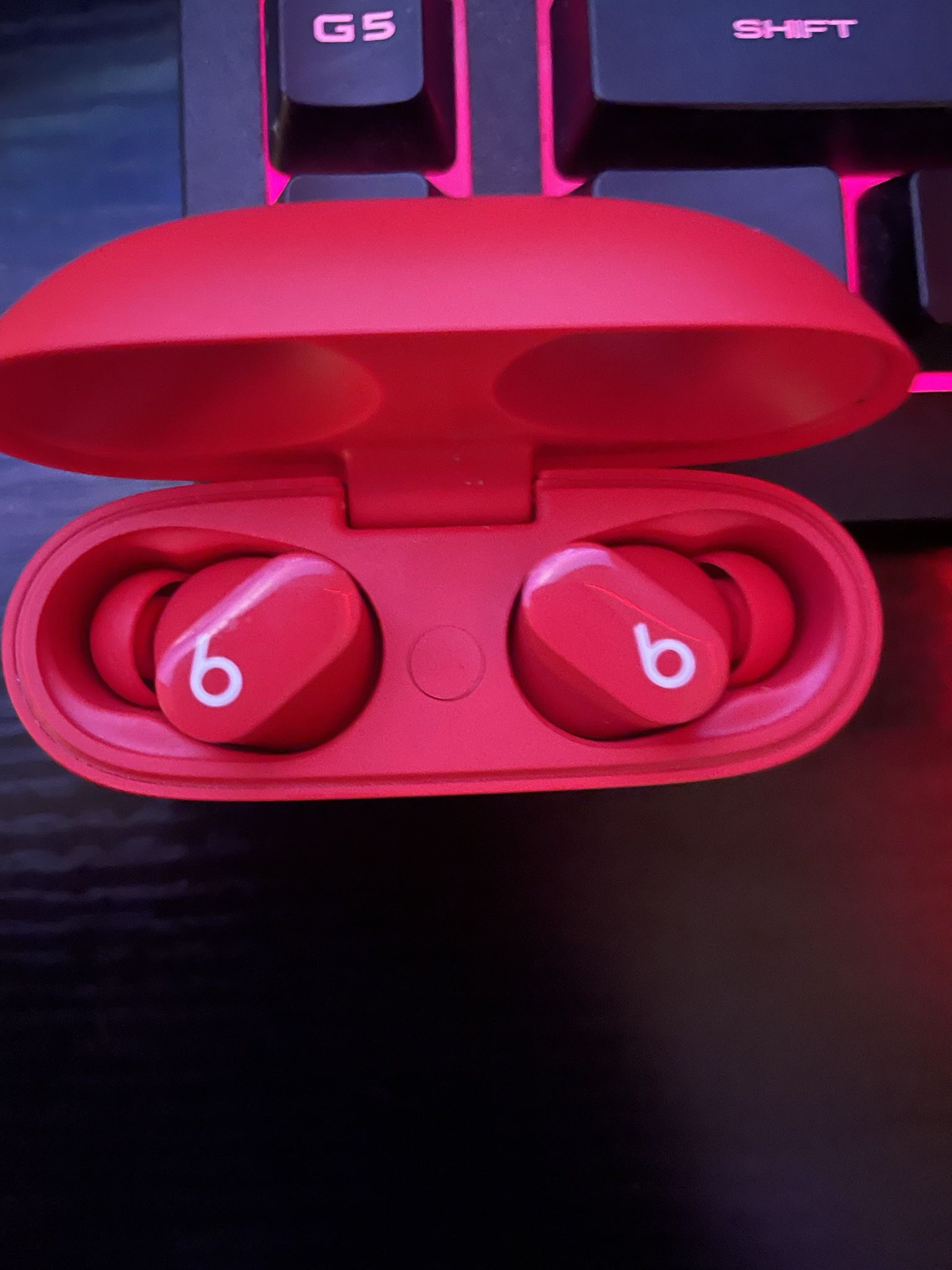 Beats Buds Red Color