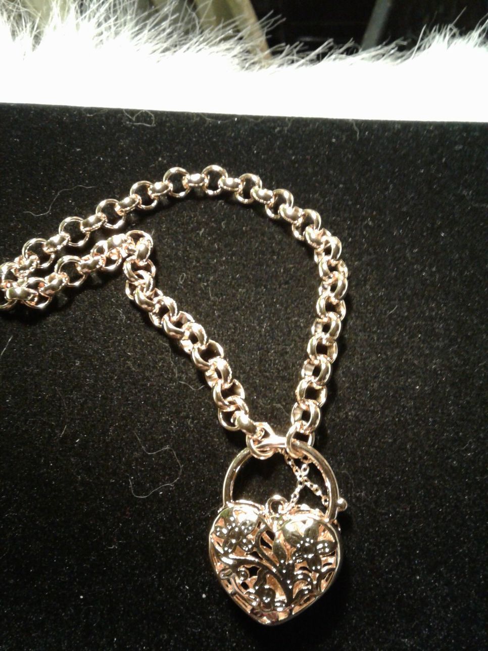 Gold filled 8" Heart CHARM Braclete