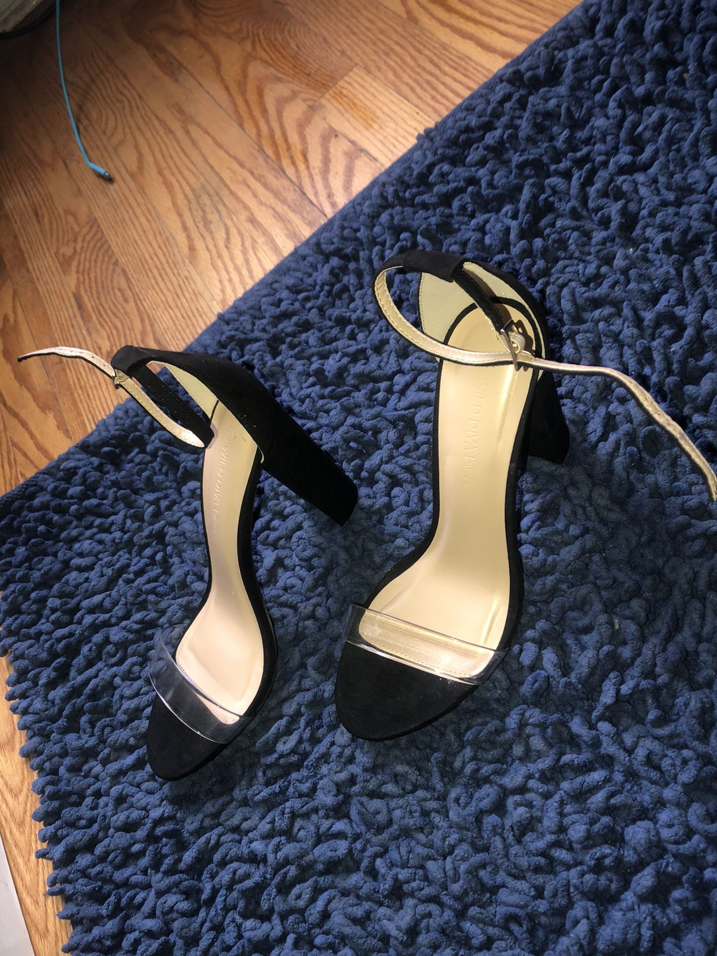 Black and transparent Heel