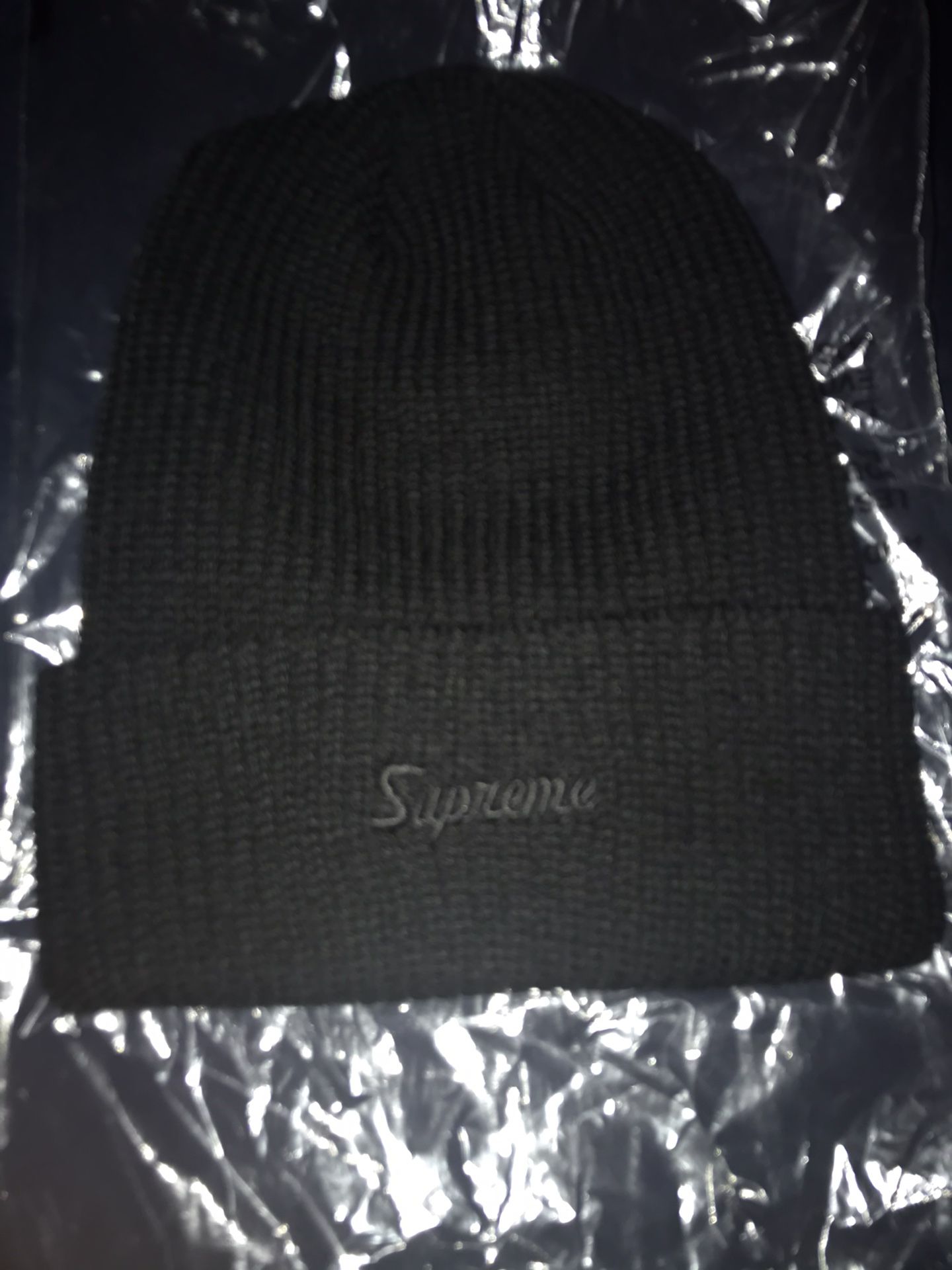 Supreme Loose Gauge Beanie