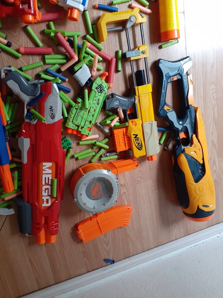 Nerf Guns With Bullets