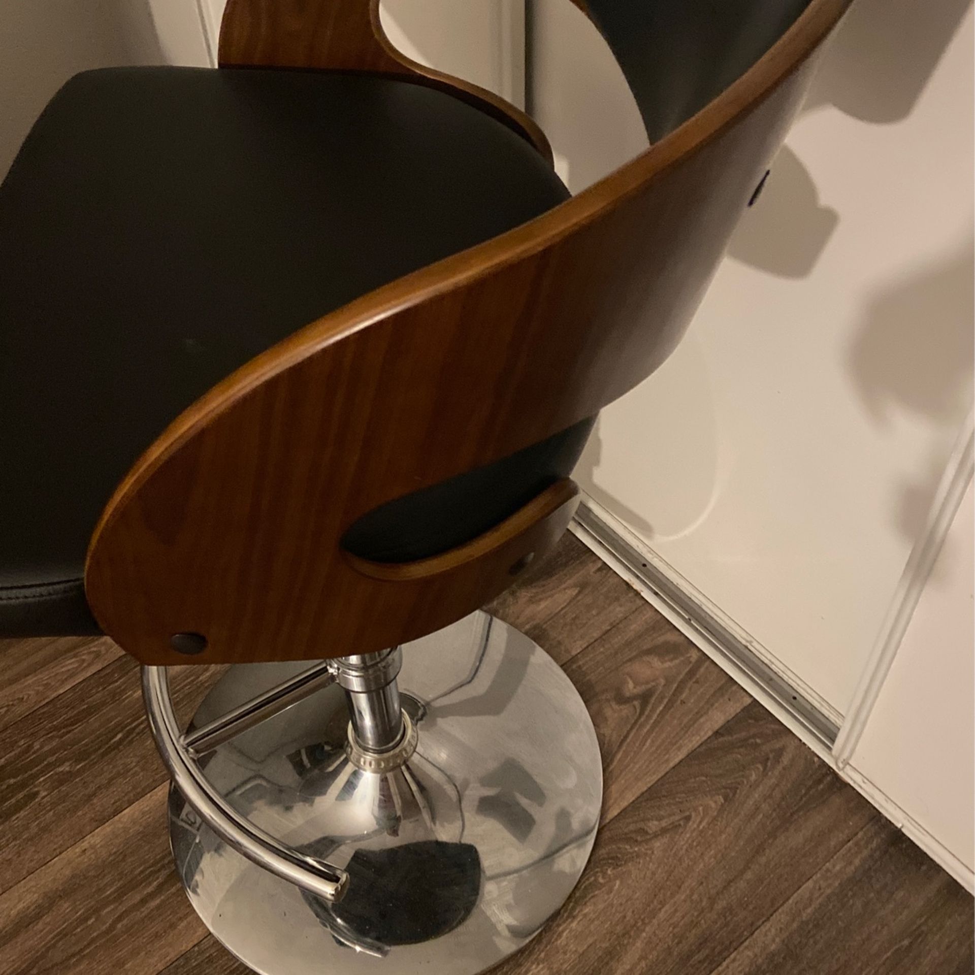 Vanity Chair