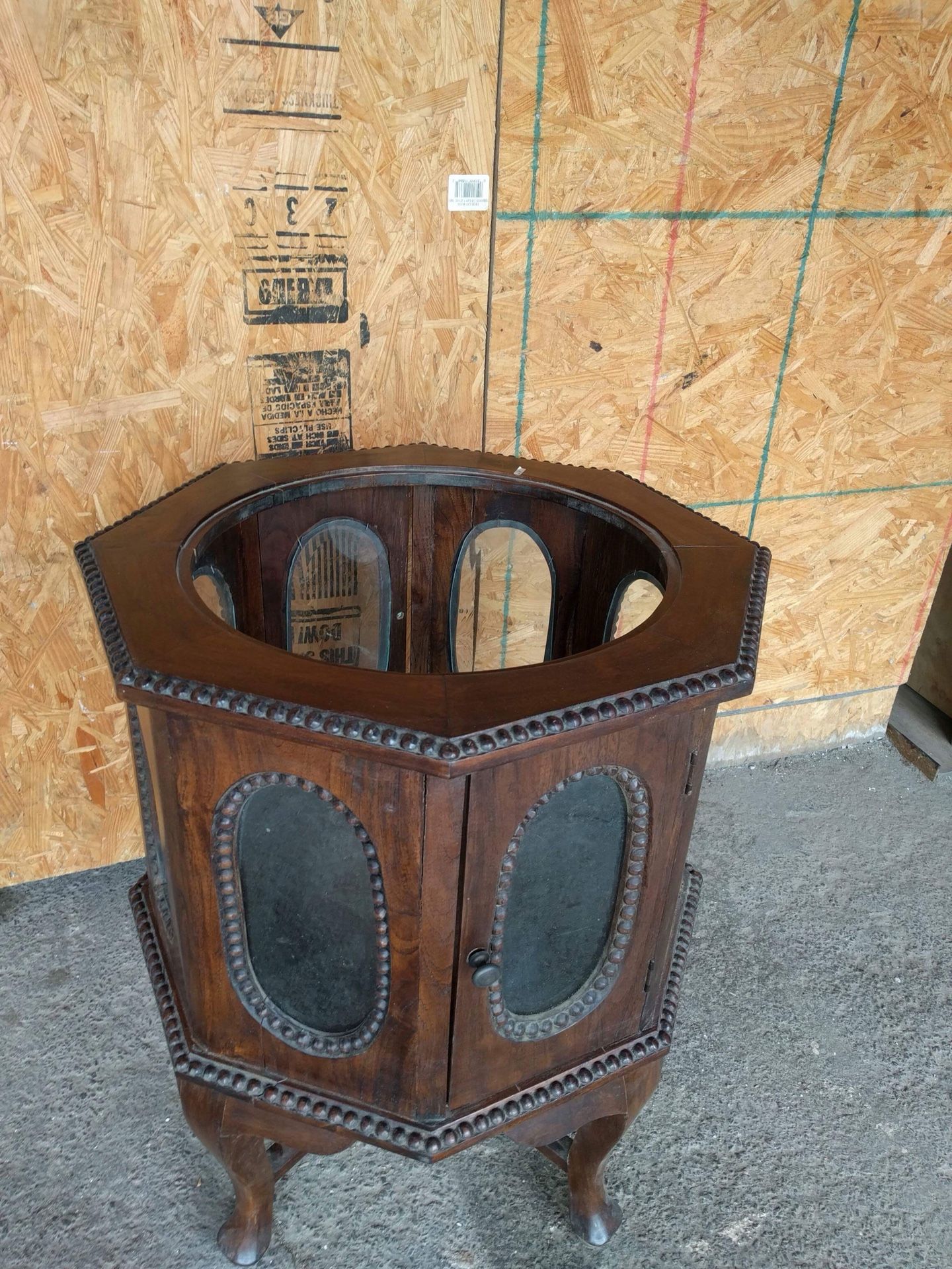 Hexagon Tea Table